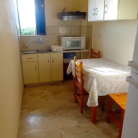 Hotel Finikas Íria