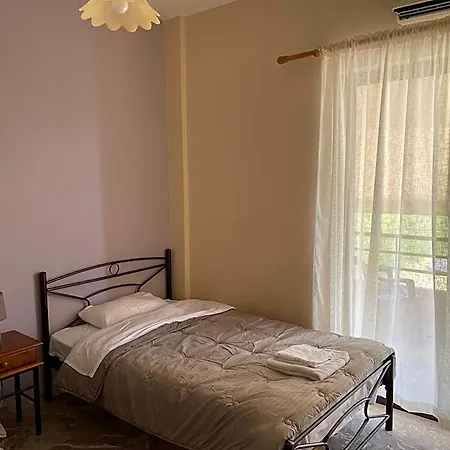 Finikas Hotel Iria